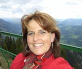 dorisweb104484