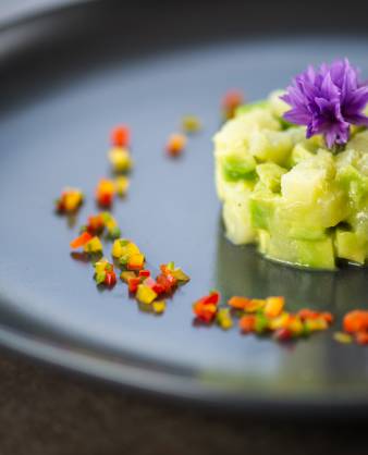 Avocado-Birnen-Tatar