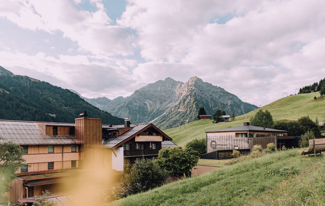 Biohotel Chesa Valisa Hotelansicht